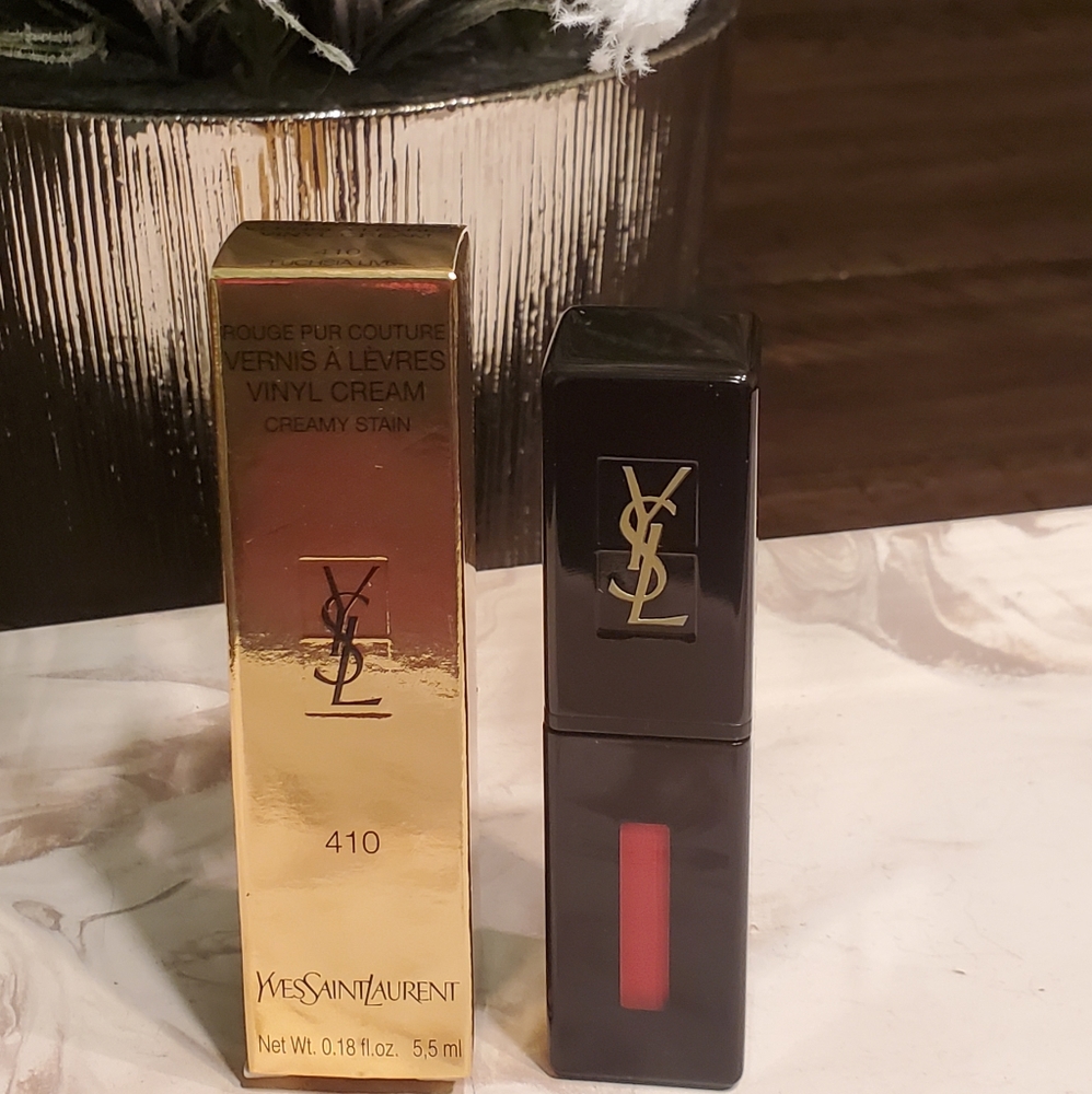 Yves Saint Laurent - Vinyl Cream Lip Stain 410 Fuc